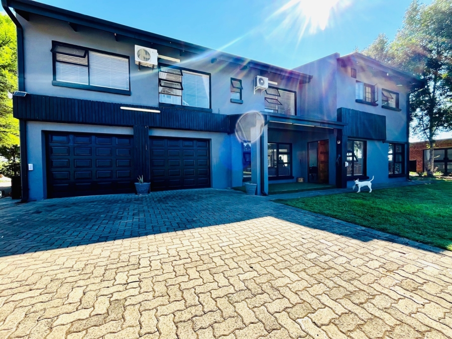 4 Bedroom Property for Sale in Roodewal Free State